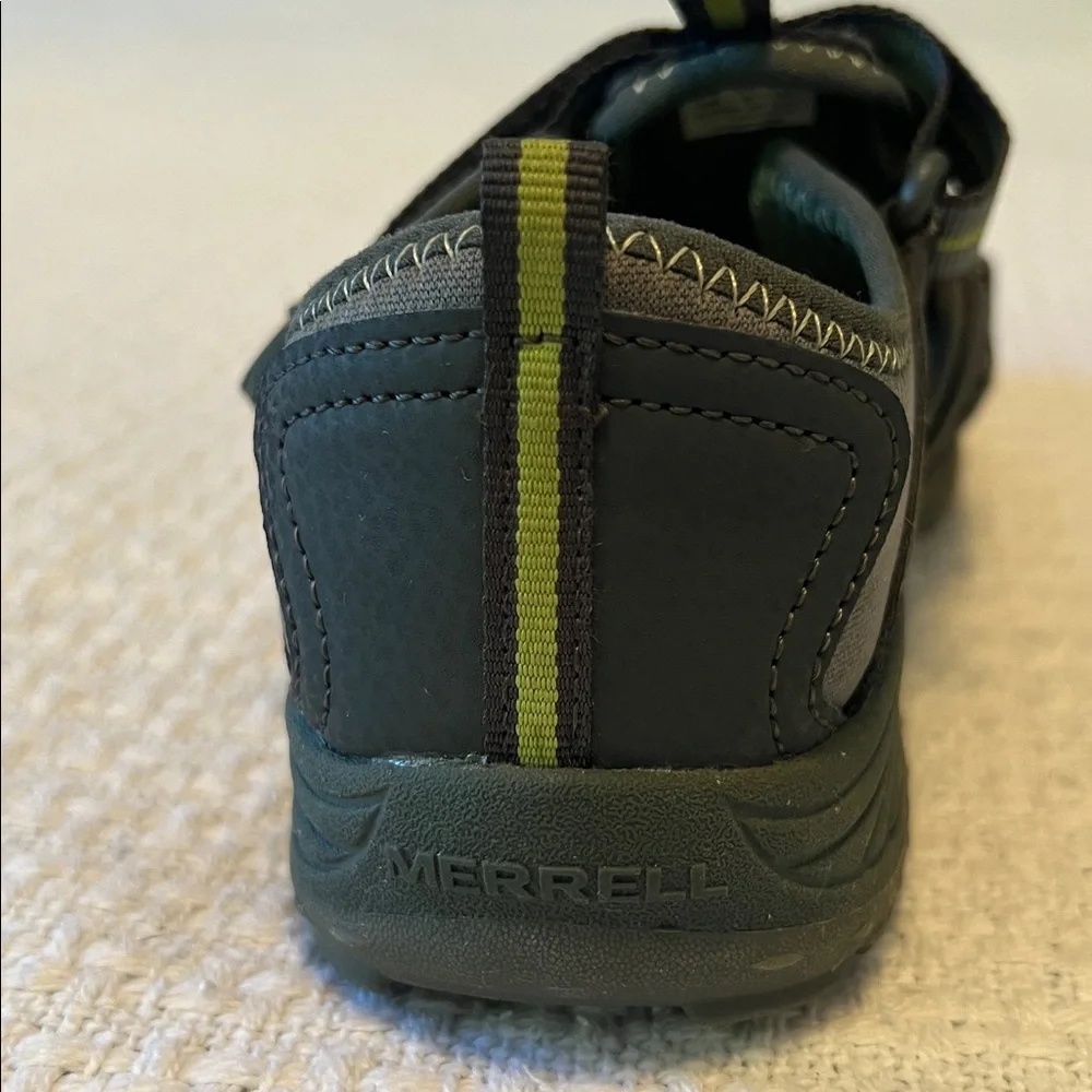 Outdoor Adventure Gray and Green Merrell Hydro 2 Sport Boys Sandals  Size 3